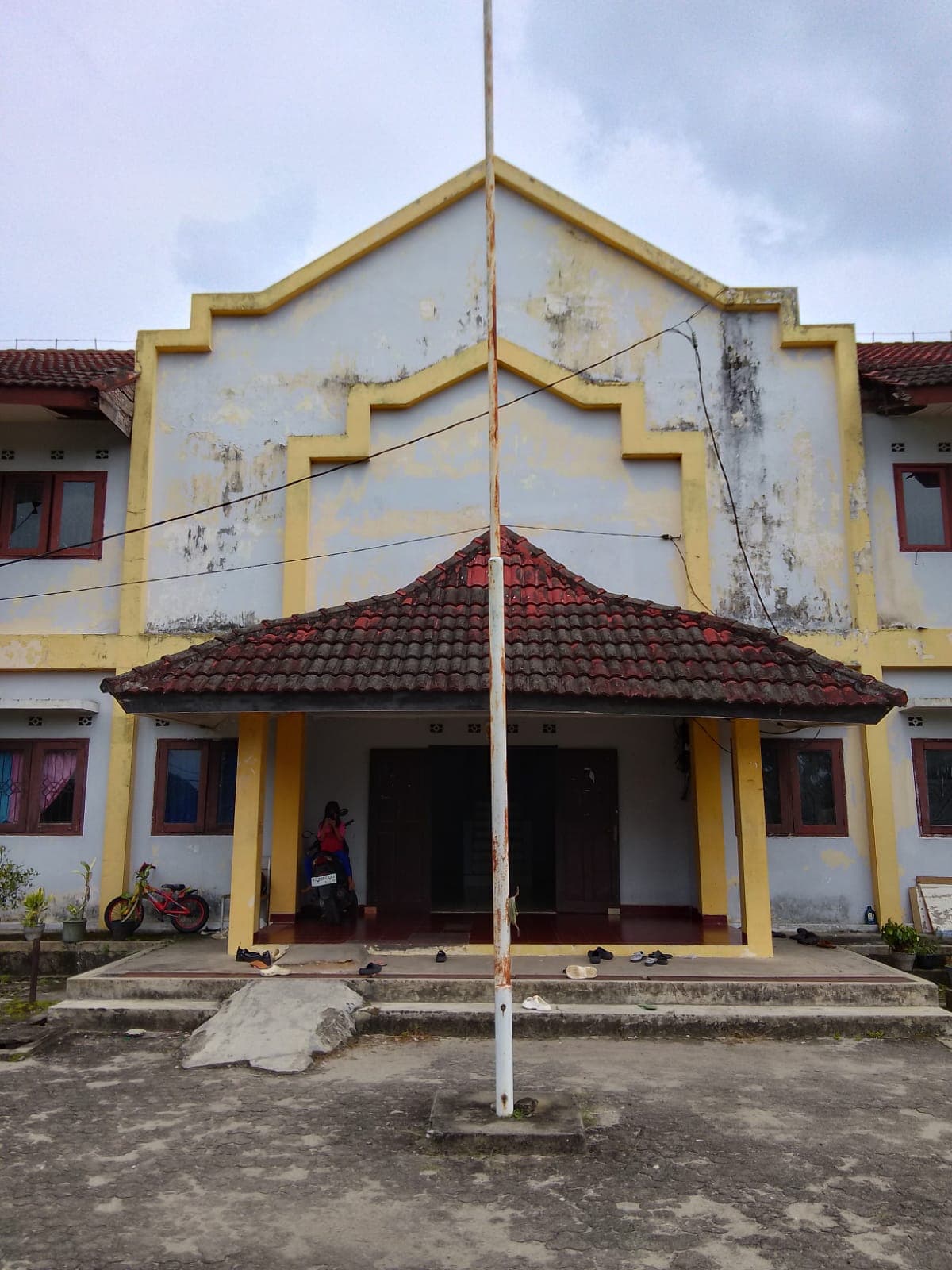 Asrama Musi Banyuasin Putri (KIP)